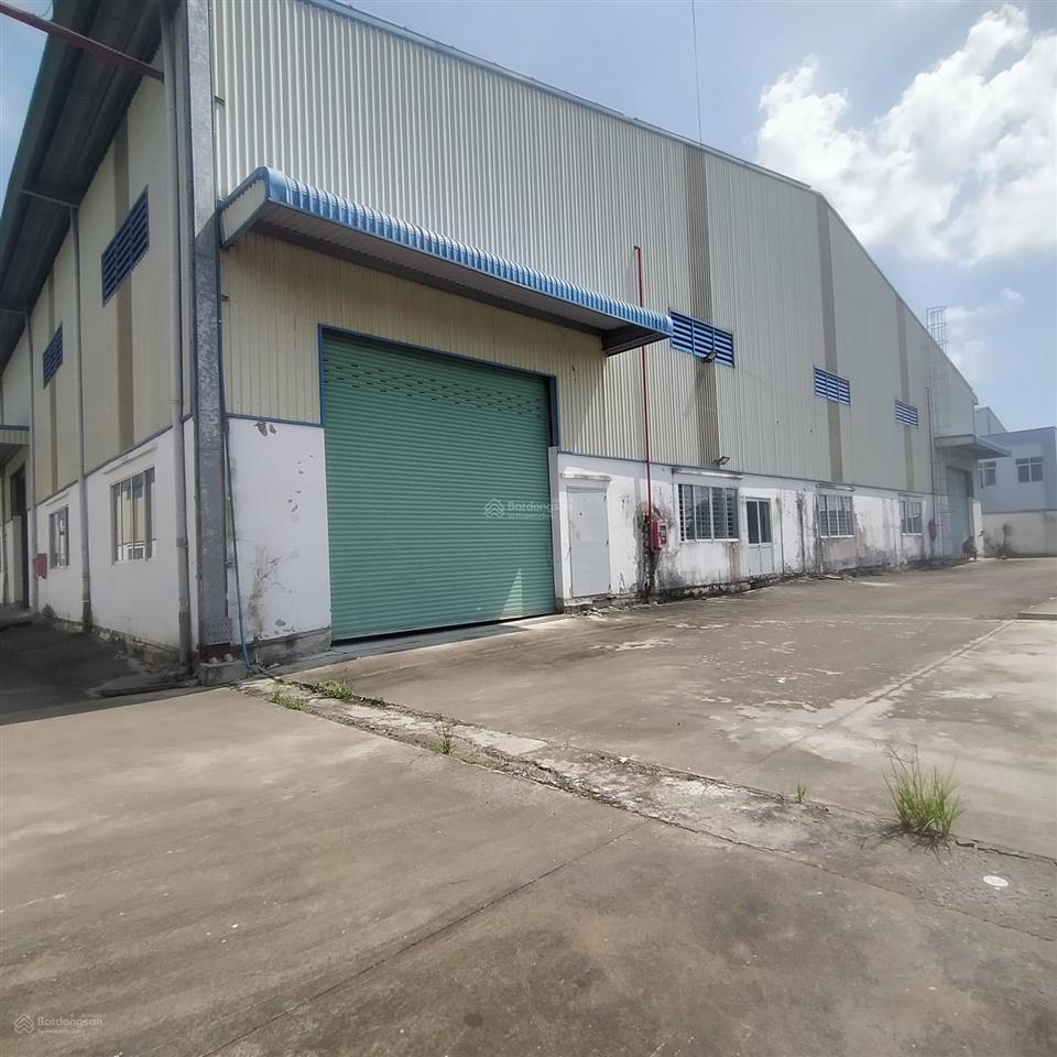 Cho thuê kho xưởng kho 5000m2 + sân 3000m2  có pccc tự động  cont40 vào