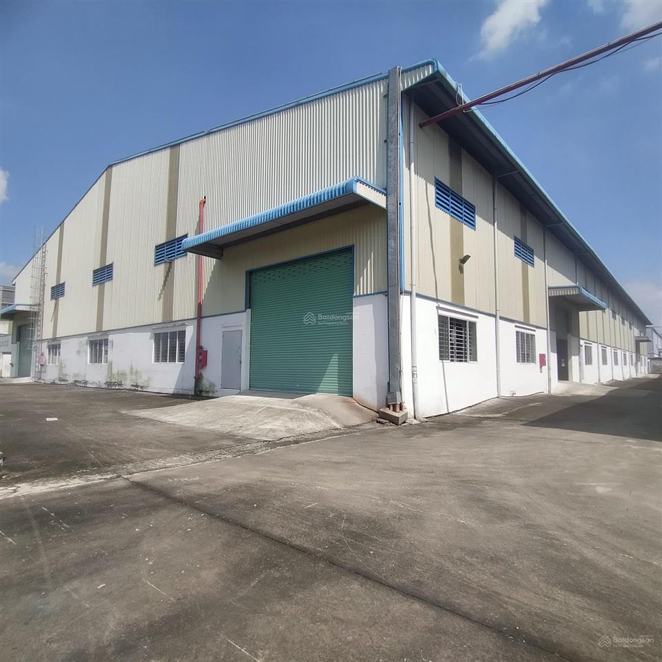 Cho thuê kho xưởng kho 5000m2 + sân 3000m2  có pccc tự động  cont40 vào