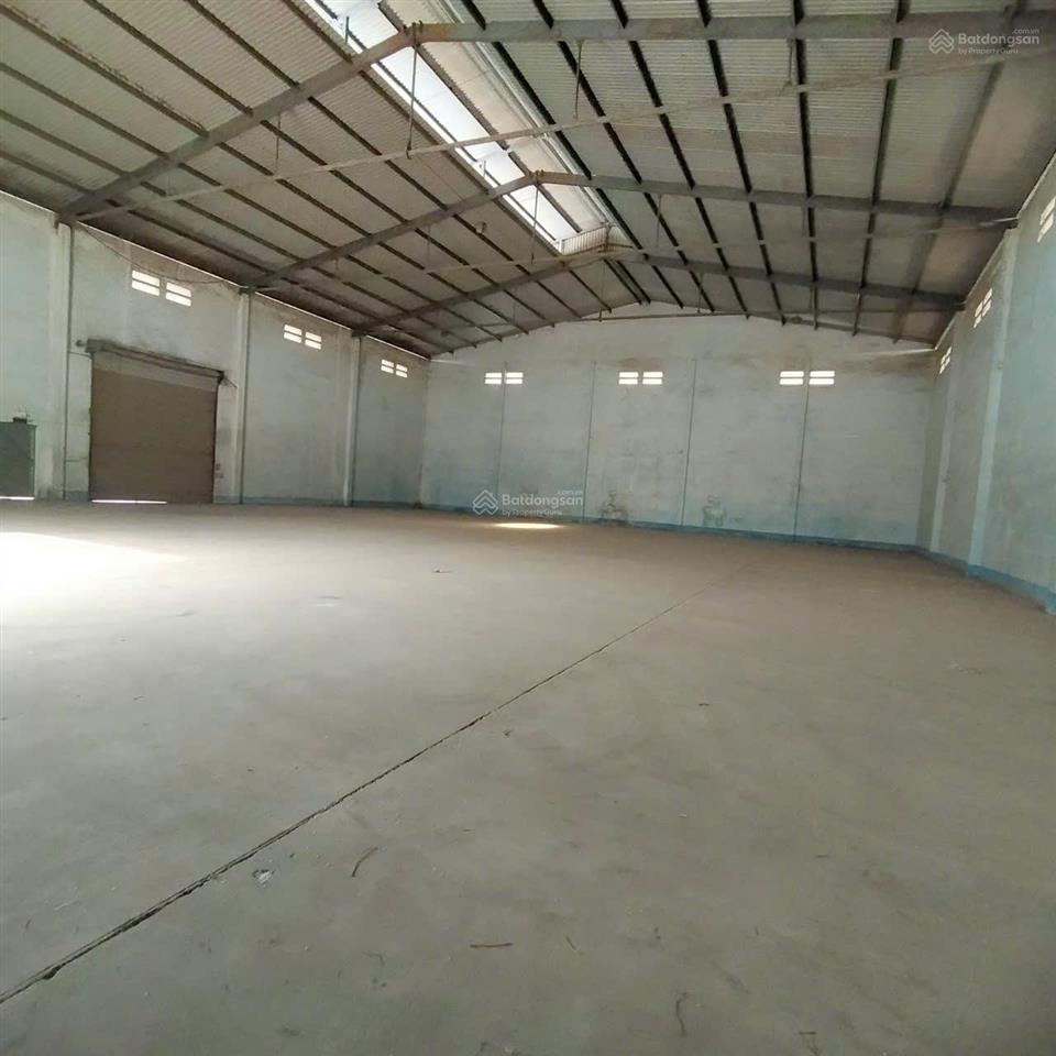 Cho thuê 750m² có nhà vp 20m²  đường hương lộ 2  bình trị đông
