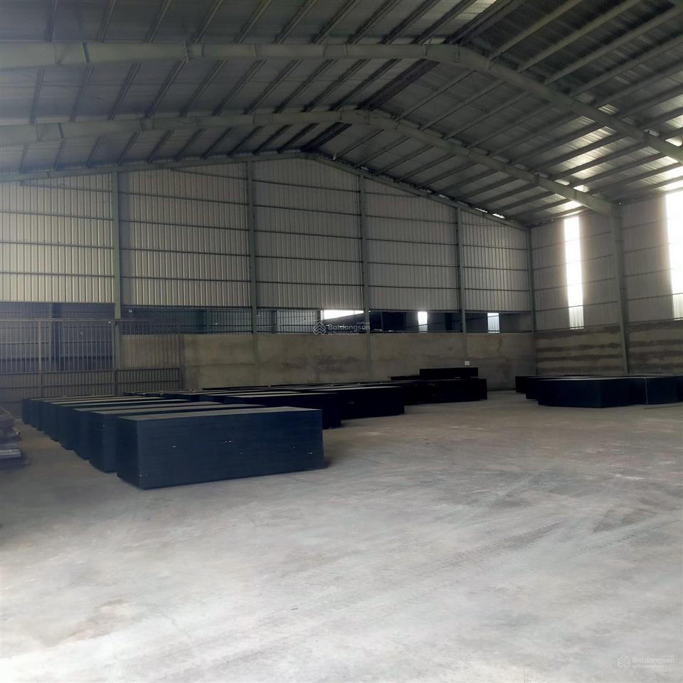 Cho thuê 1200m²  p. bình tân  có pccc  đường cont 40f