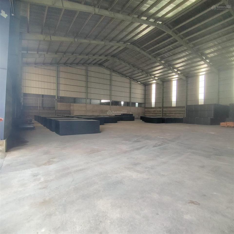 Cho thuê 1200m²  p. bình tân  có pccc  đường cont 40f