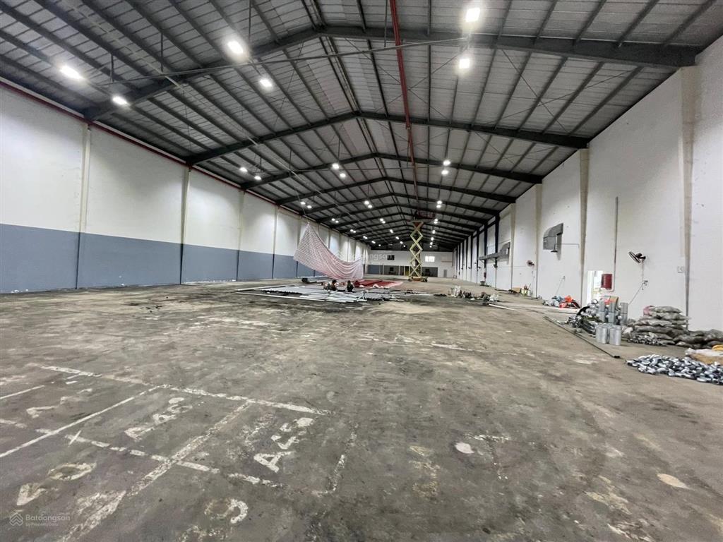 Cho thuê kho xưởng 800m2 có vp 120m2  pccc tự động, đường mã lò