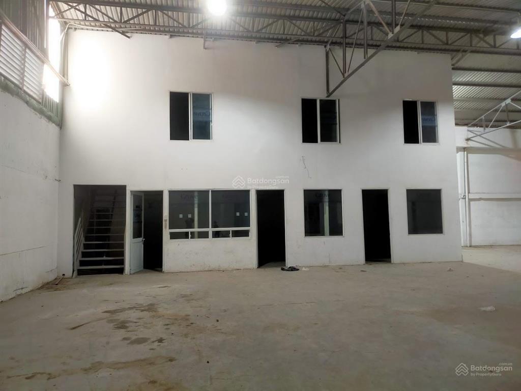 Cho thuê kho xưởng 1100m2  có hệ thống pccc  đường container 40f vào ok