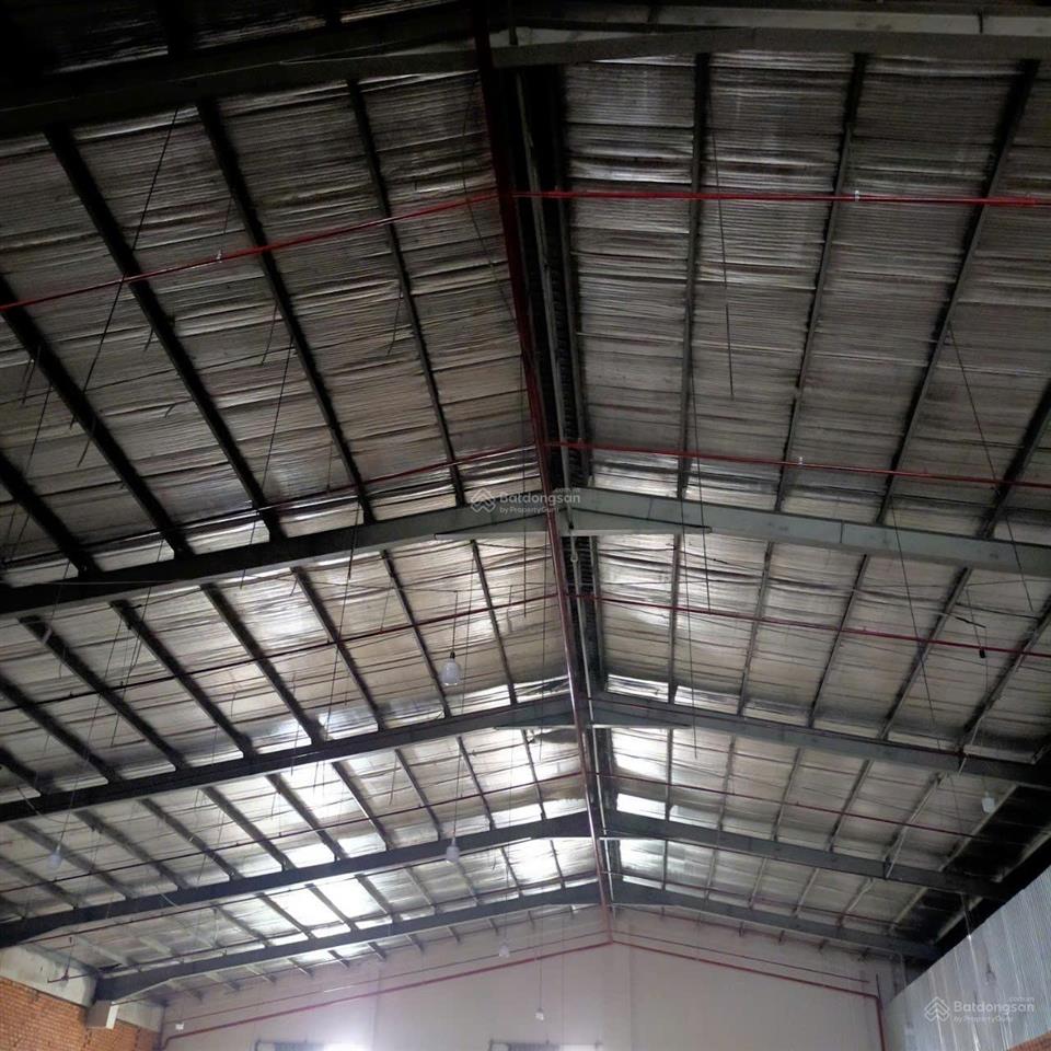 Cho thuê kho xưởng 650m2  60 triệu/th  pccc tự động  cont 40f vào