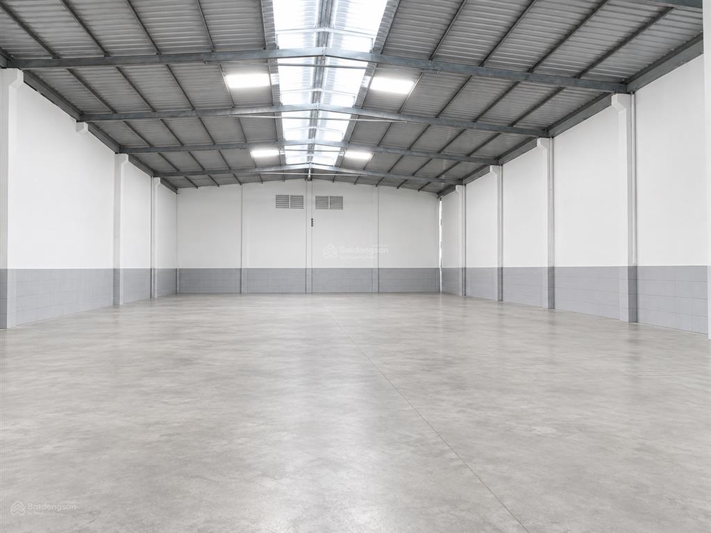 Cho thuê mb  kho xưởng 700m2  đường tải lớn  bình trị đông