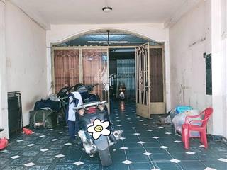 Bán nhà hxh kd nguyễn kiệm, p3, phú nhuận 98m2, 3 tầng, giá rẻ, sát mặt tiền