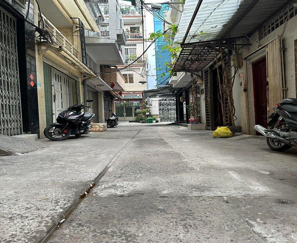 Bán CHDV HXH đường Calmette, Nguyễn Thái Bình, Q1 cũ, 50m2, 4 tầng, cực đẹp