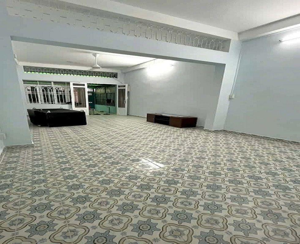 Bán nhà đường Cách Mạng Tháng 8, P, Hoà Hưng TP HCM, 64m2, 2 tầng. giá tốt