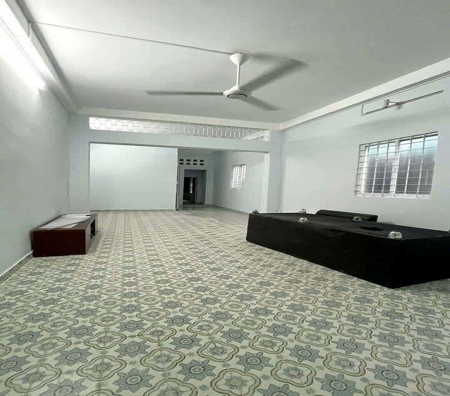 Bán nhà đường Cách Mạng Tháng 8, P, Hoà Hưng TP HCM, 64m2, 2 tầng. giá tốt