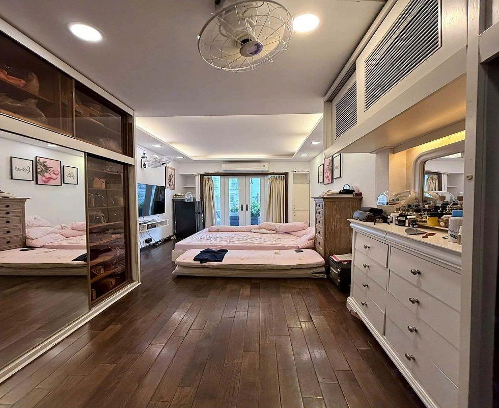 Bán nhà đường Lê Văn Duyệt, P. Gia Định, Tp HCM, 76m2, 5 tầng, tặng nội thất, giá rẻ
