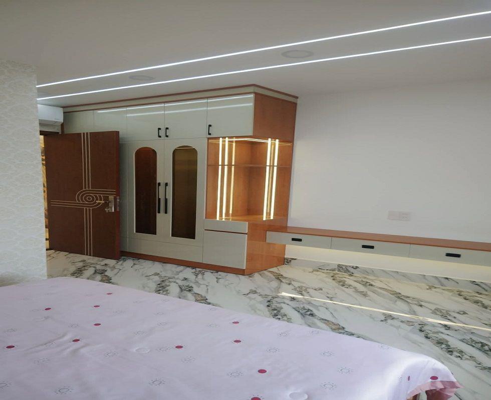 Bán nhà HXH Tân Thới Nhất 05, Đông Hưng Thuận, TP HCM, 54m2, 5 tầng, chủ tặng nội thất