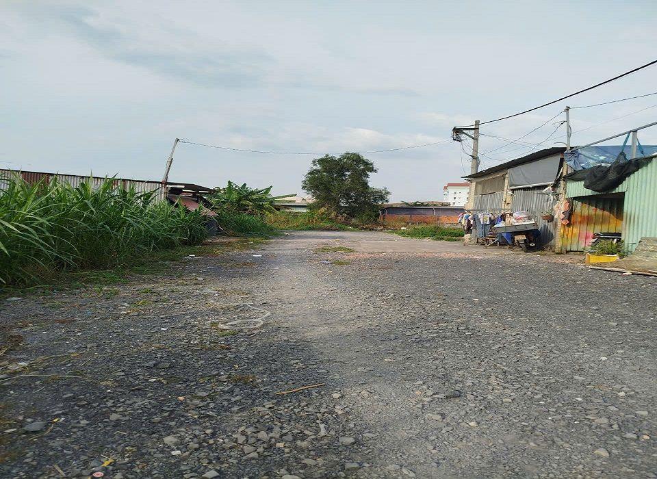 Bán nhà 3 mặt tiền hẻm 5m, Ful thổ Phạm Văn Sáng, Vĩnh Lộc A, Bình Chánh, 1030m2, giá rẻ.
