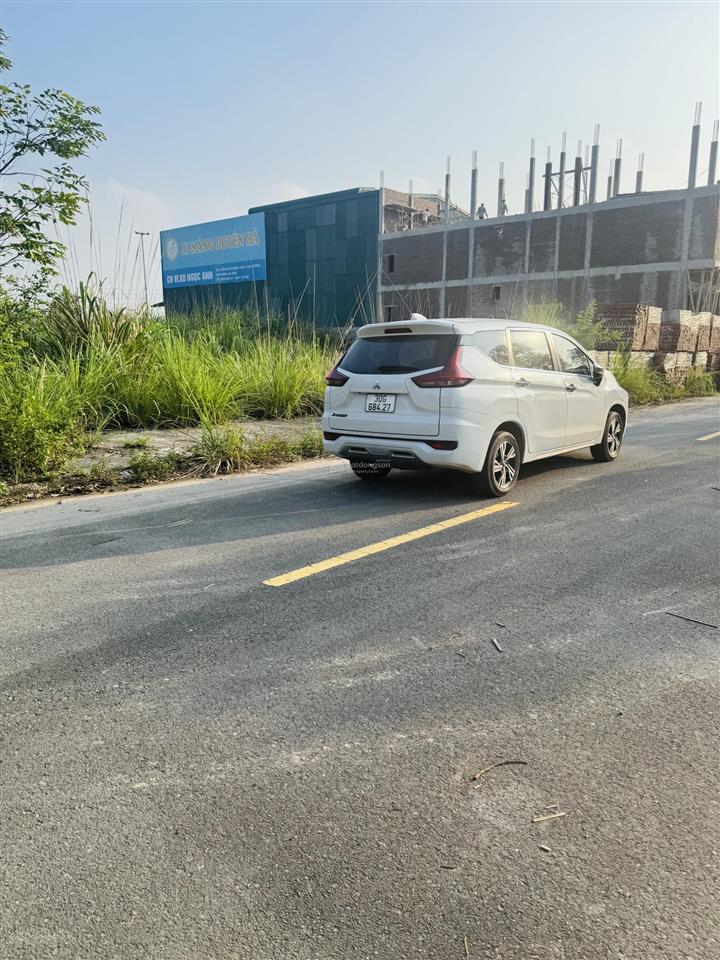 Cần tiền đóng lãi ngân hàng nên bán gấp lô đất vị trí đẹp, giá tốt, sẵn sổ mặt tiền 7m