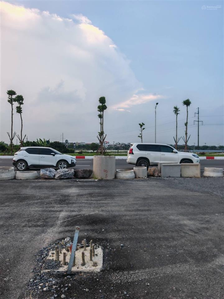 Cần tiền bán nhanh lô đất lã vọng lê hồ, mặt sau quốc lộ 38 giá rẻ như bún