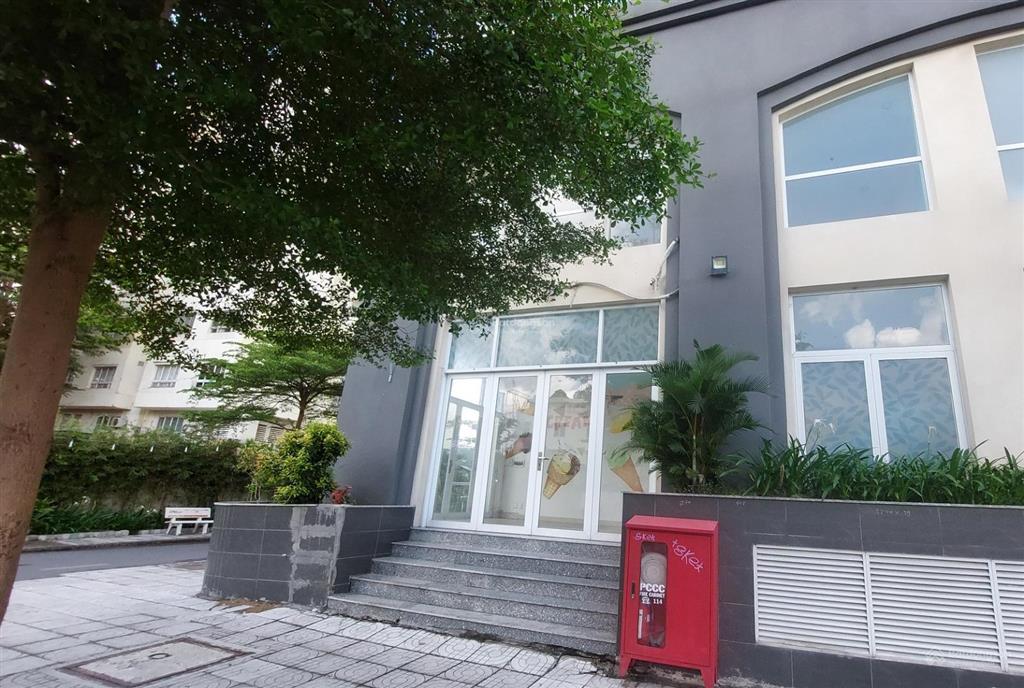 Bán gấp shophouse căn góc, 2 mặt, 79,2m2 tại dream home palace nhiều tiện ích