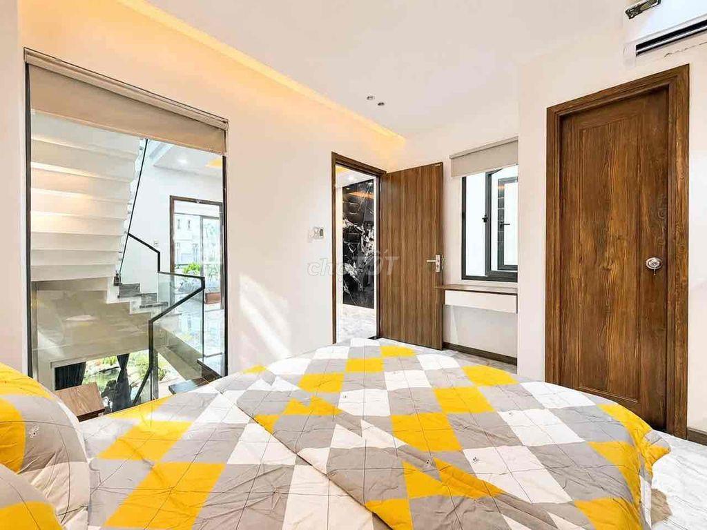 nhà đẹp Nguyễn Phước Nguyên 3 tầng có hồ cá