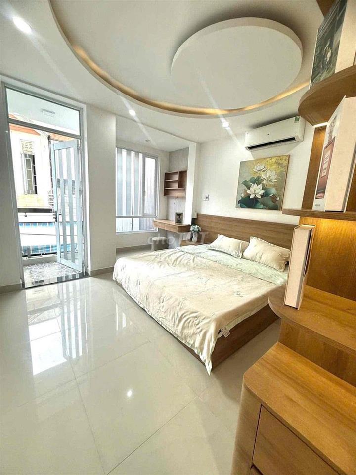 bán nhà 3 tầng kiệt Núi Thành. nhà đẹp. trung tâm thành phố