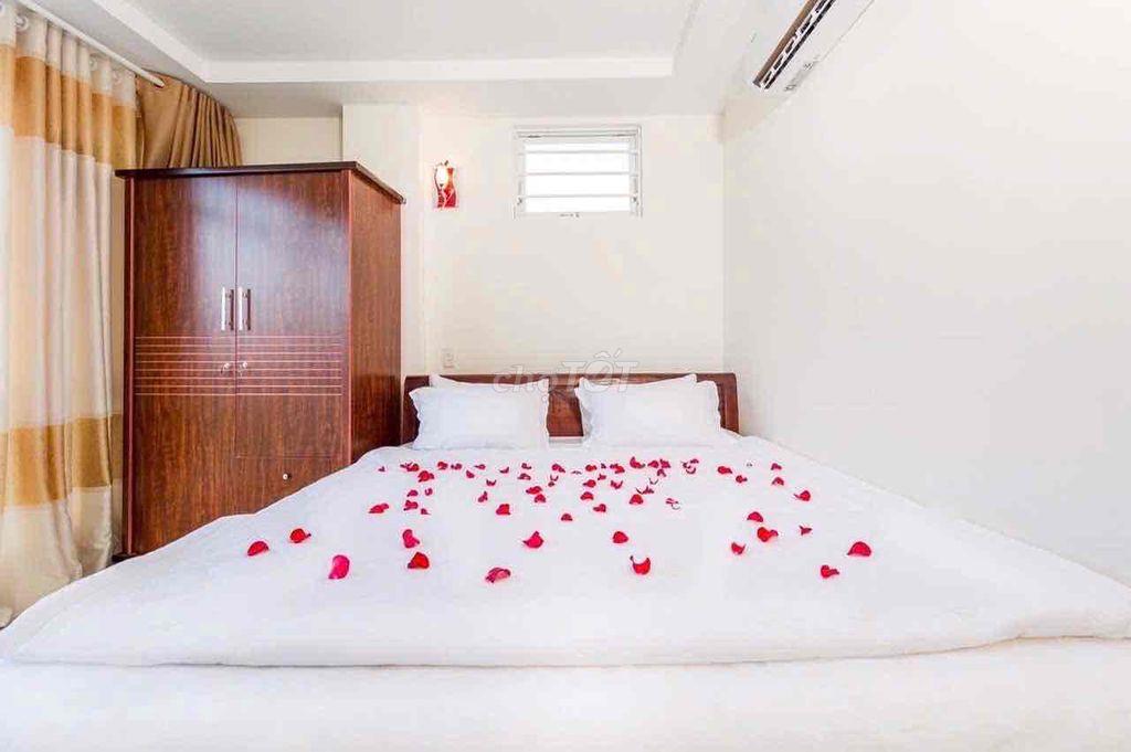 bán khách sạn 5 tầng đường Ông Ích Khiêm, gần biển Nguyễn Tất Thành