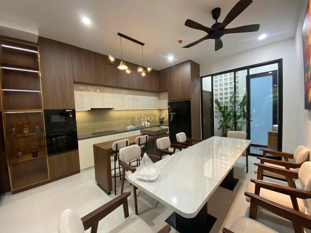 Cho thuê Villa có hồ bơi khu Nam Việt Á