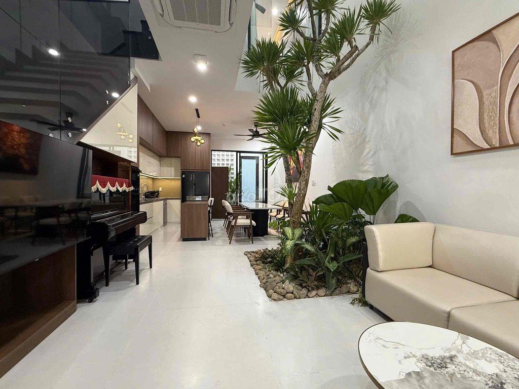 Cho thuê Villa có hồ bơi khu Nam Việt Á