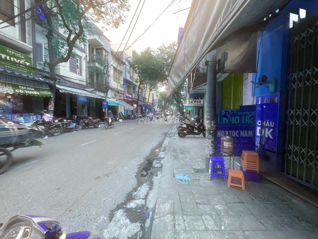 Bán nhà cấp 4 mặt tiền Hoàng Diệu, Đà Nẵng, 173.4m2, 20 tỷ