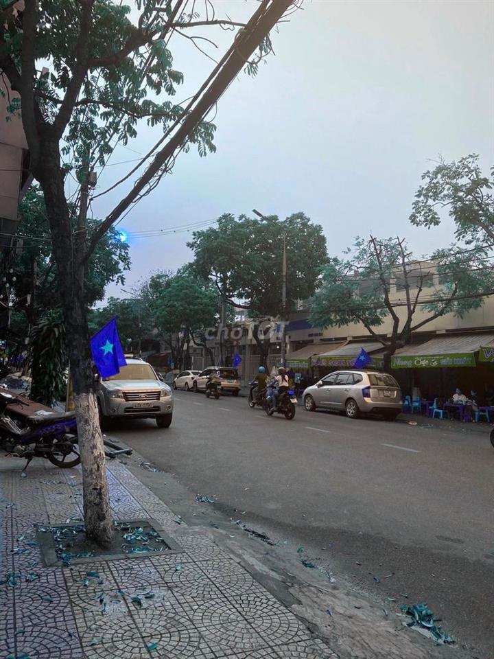Bán đất mặt tiền Hải Phòng, Đà Nẵng, 136m2