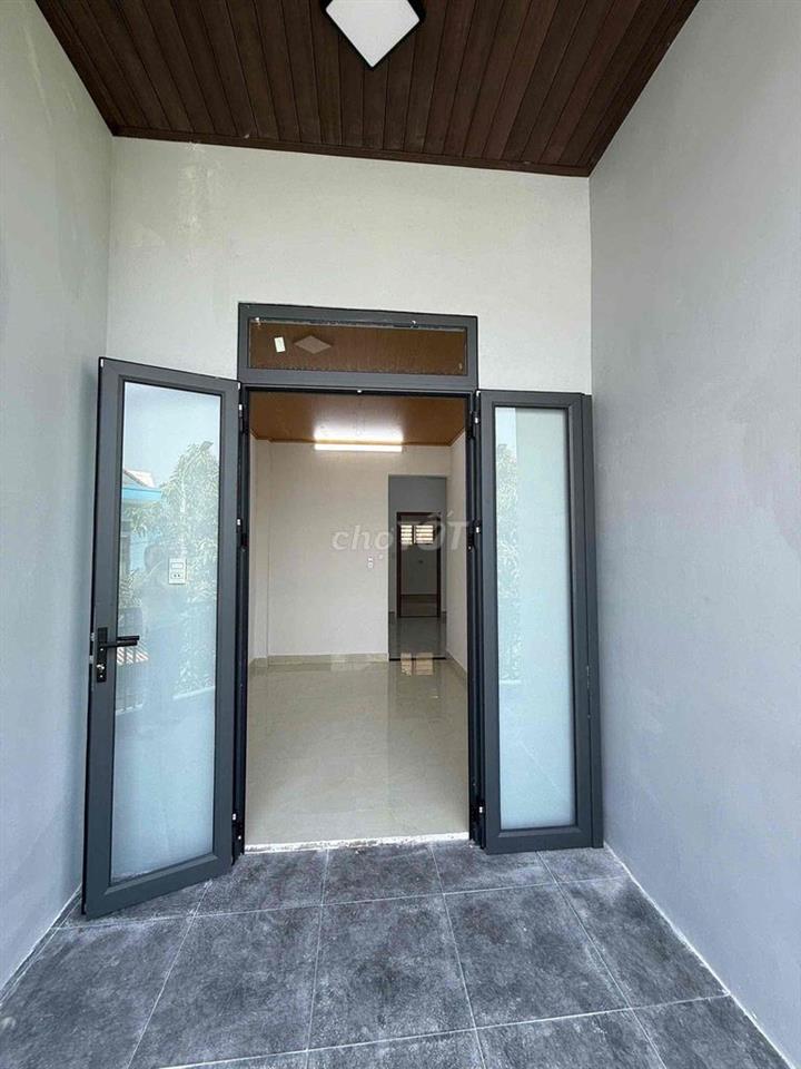 bán nhà 2 tầng đường Xuân Thiều 16. ngay bãi tắm biển