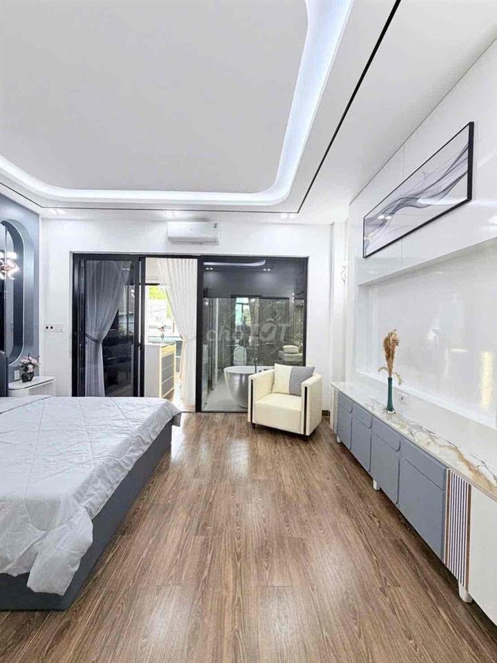CHO THUÊ BIỆT THỰ 3 TẦNG – HỒ TÙNG MẬU, GẦN CÔNG VIÊN NGUYỄN SINH SẮC