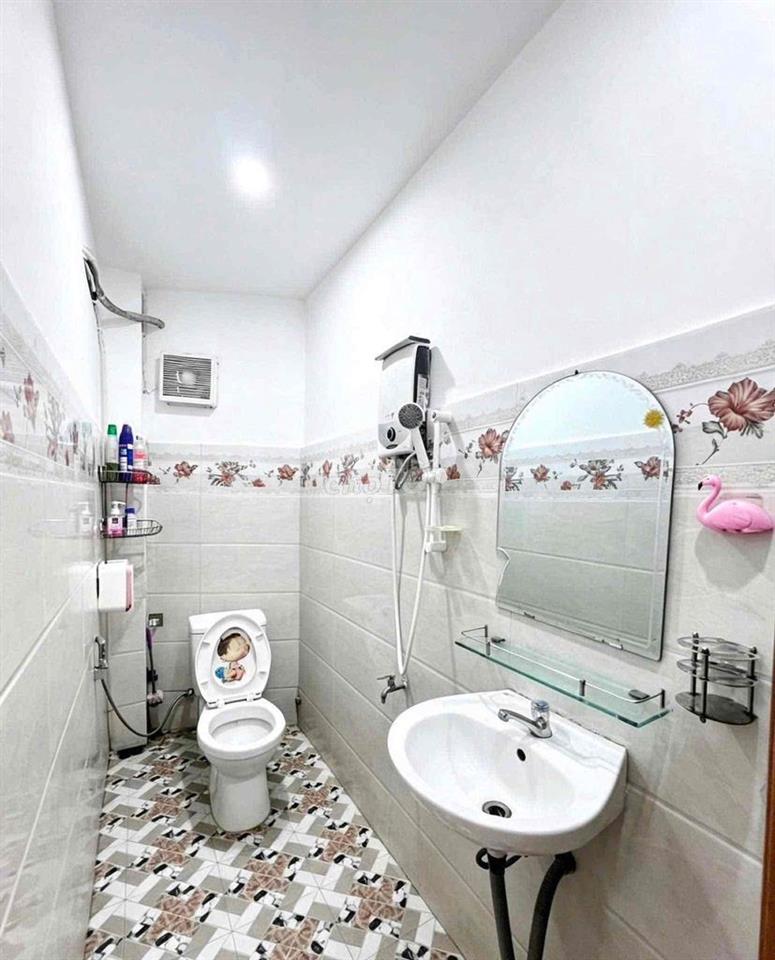 Cho Thuê Nhà • Kiệt đường Văn Cao gần bờ hồ Hàm Nghi, Thanh khê