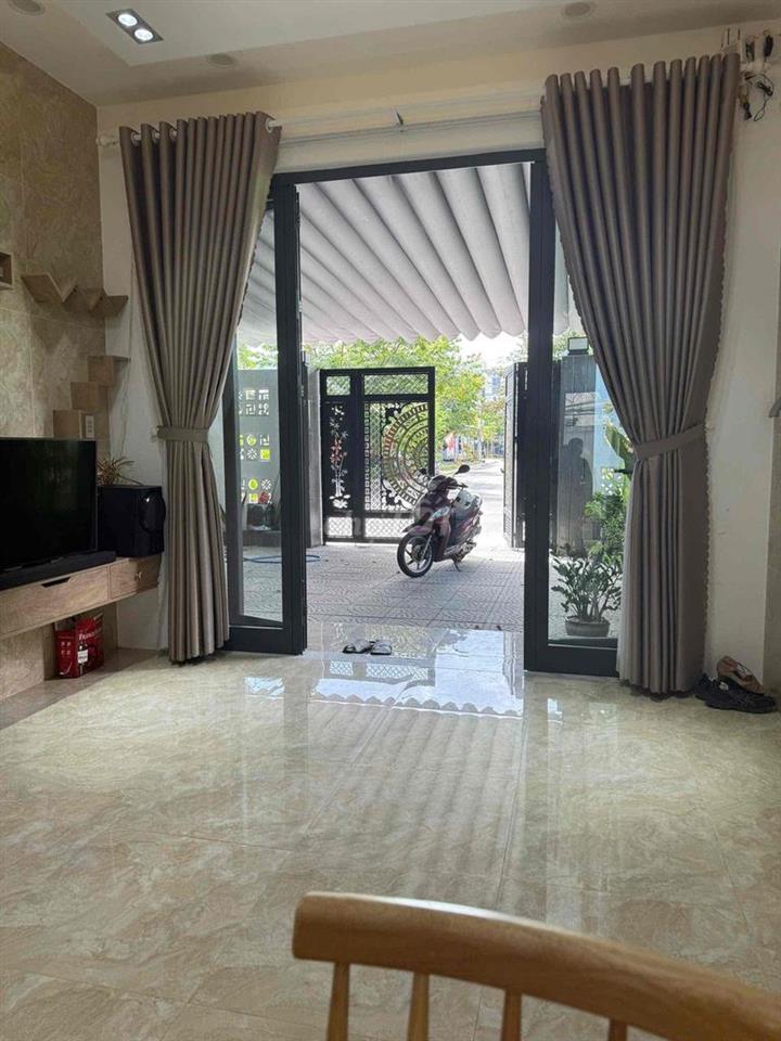 bán nhà mặt tiền Đào Công Soạn cách biển 200m. quận Liên Chiểu