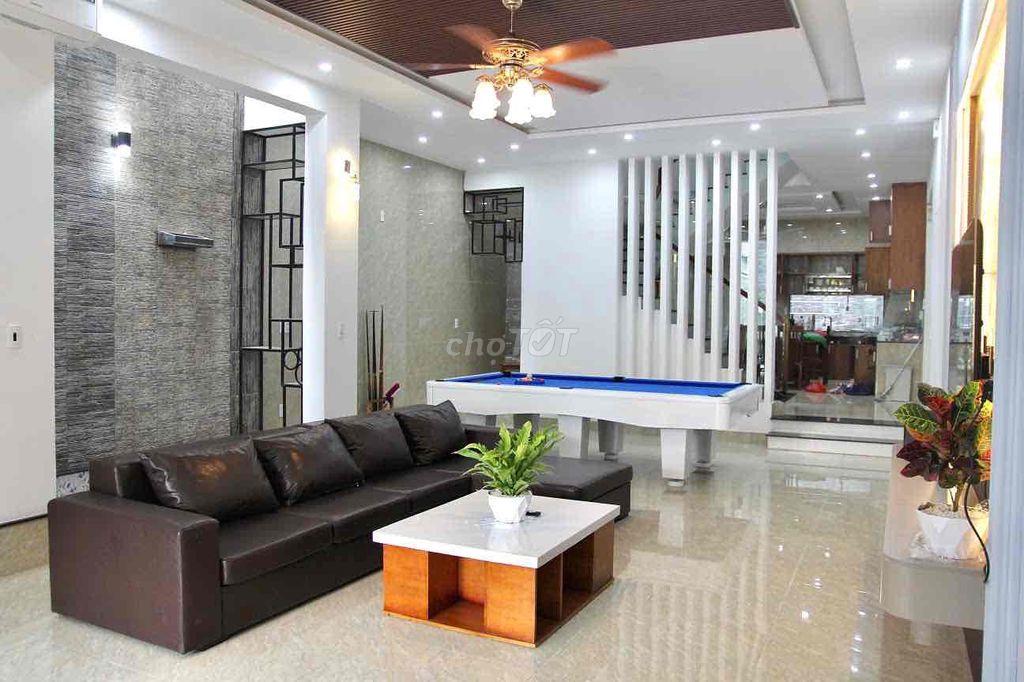 CHO THUÊ BIỆT THỰ HỒ BƠI SÂN VƯỜN 6 PN MẶT TIỀN HỒ XUÂN HƯƠNG