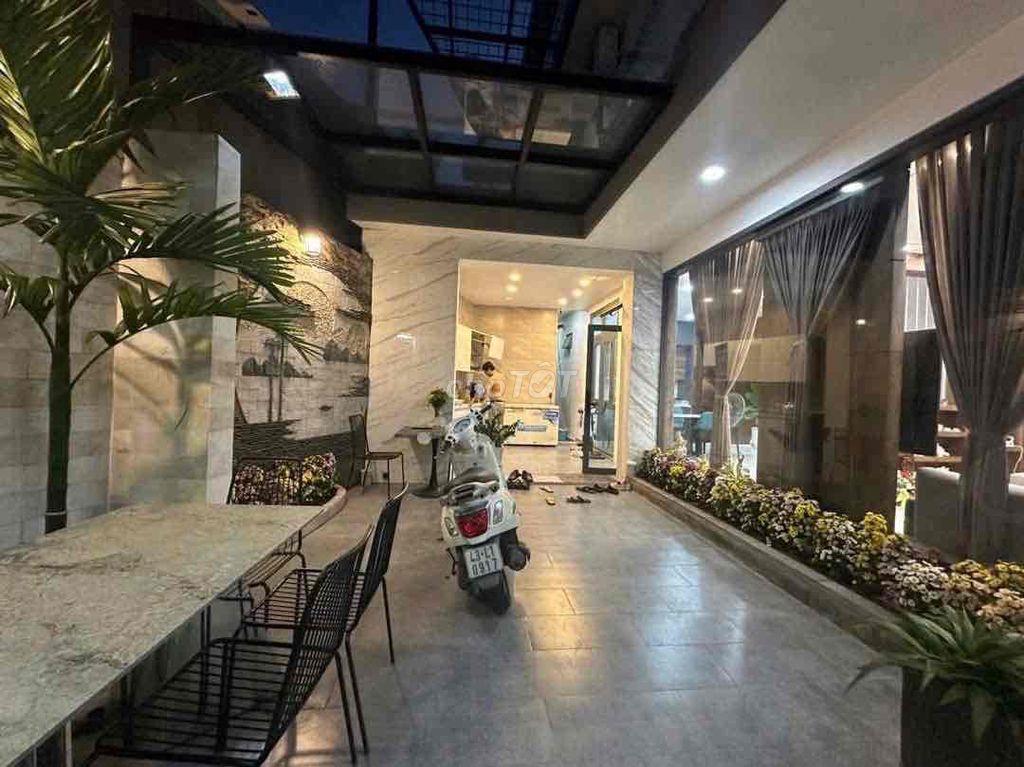 Cho Thuê Biệt Thự  • Mặt Tiền đường Đỗ Nhuận gần chợ Hòa Mỹ và bến xe