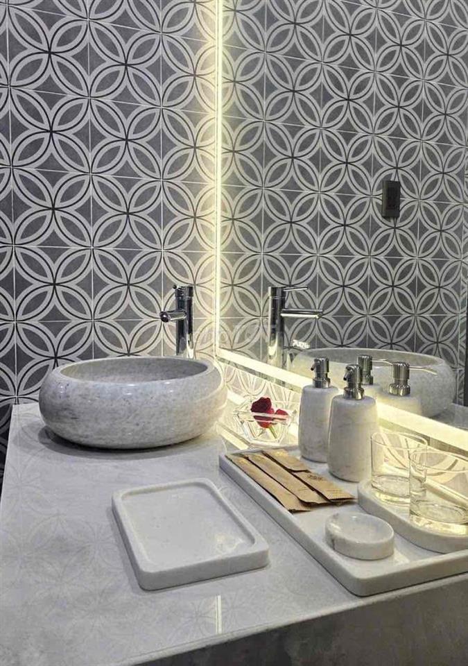 Cho Thuê Biệt Thự  • Mặt Tiền đường Đỗ Nhuận gần chợ Hòa Mỹ và bến xe