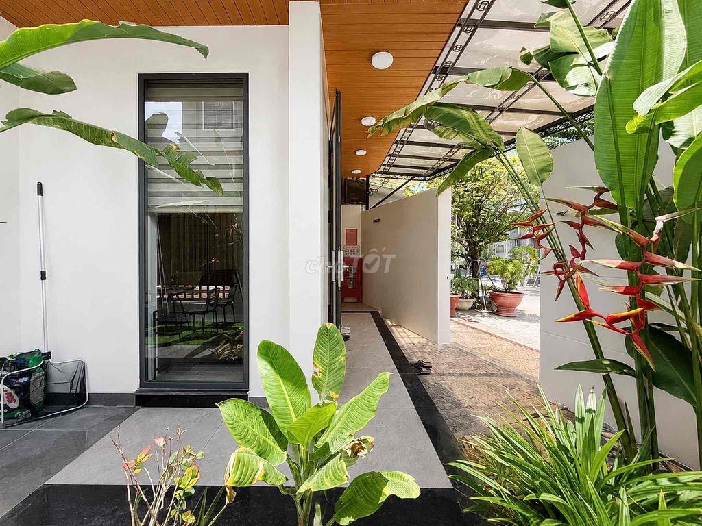 bán Villa 2 mặt tiền đường Nguyễn Sơn gần siêu thị  Lottemart