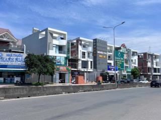 Nhà mặt tiền đường liên phường 30 mét giá 28 tỷ
