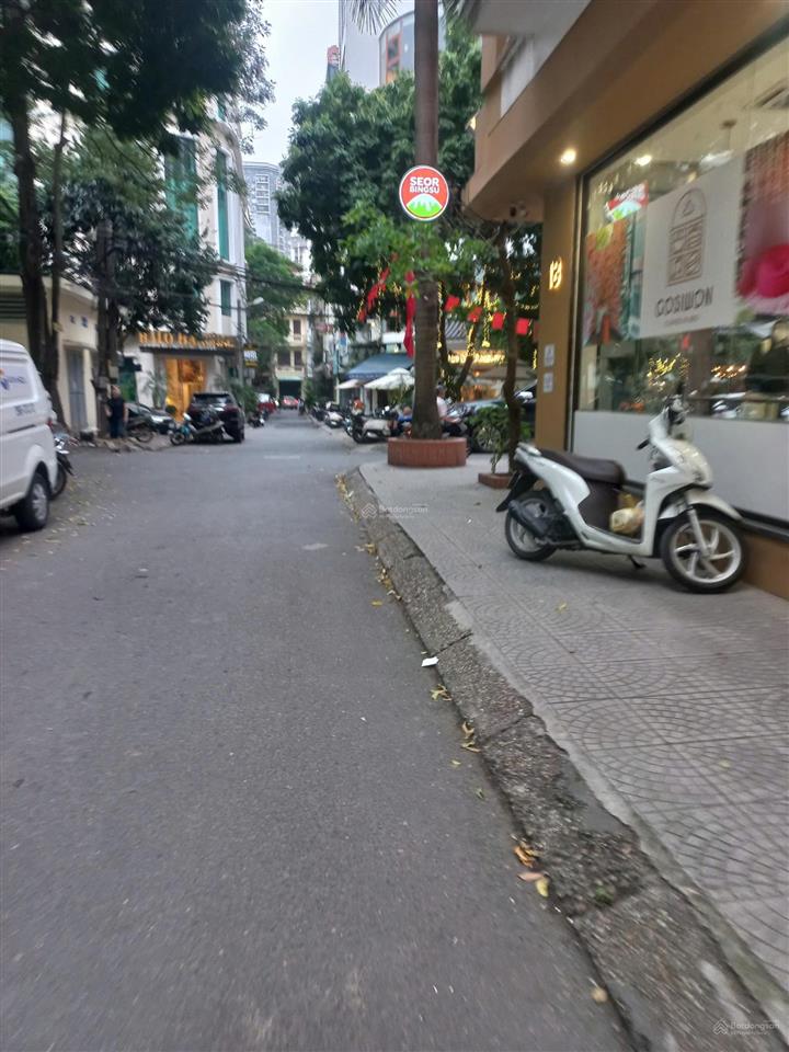 Bán nhà phân lô phố quan nhân diện tích 42m² xây dựng 5 tầng giá bán 17,5 tỷ