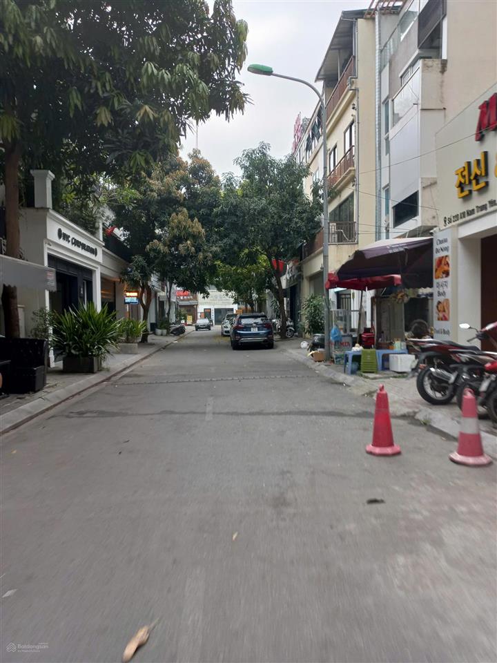 Bán nhà mặt phố nguyễn đình hoàn hoàng quốc việt dt 61m 6 tầng thang máy giá 35 tỷ