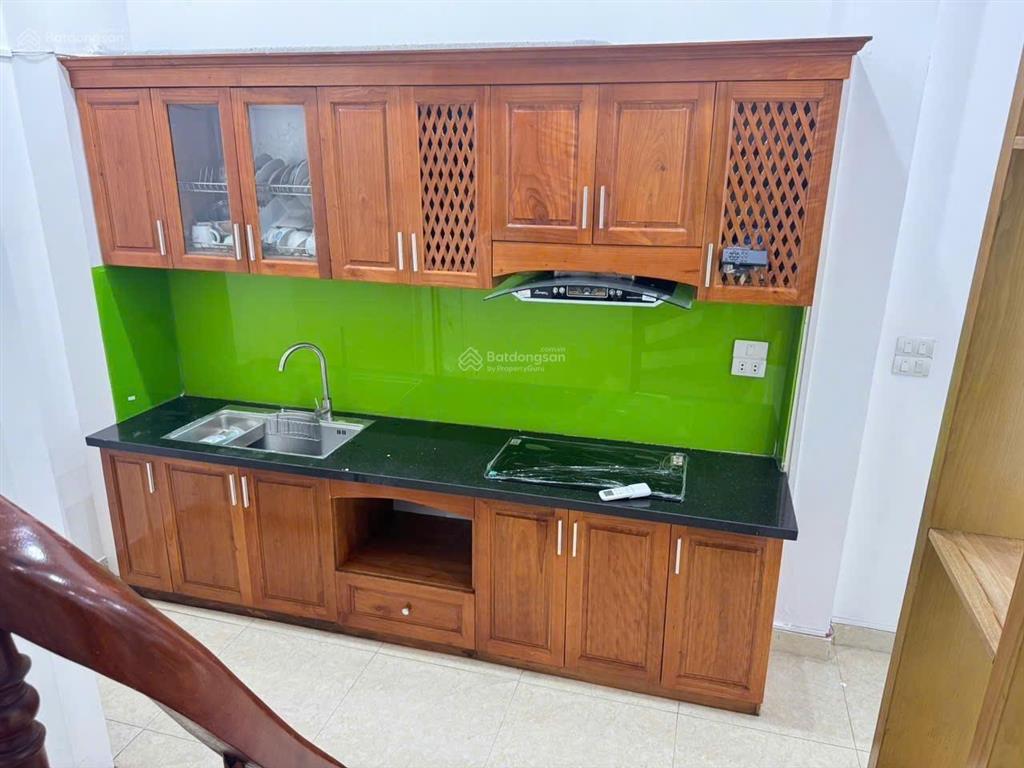 Bán nhà đẹp ngõ 68 phố cầu giấy  nhà mới 6 tầng  gía 11,7 tỷ