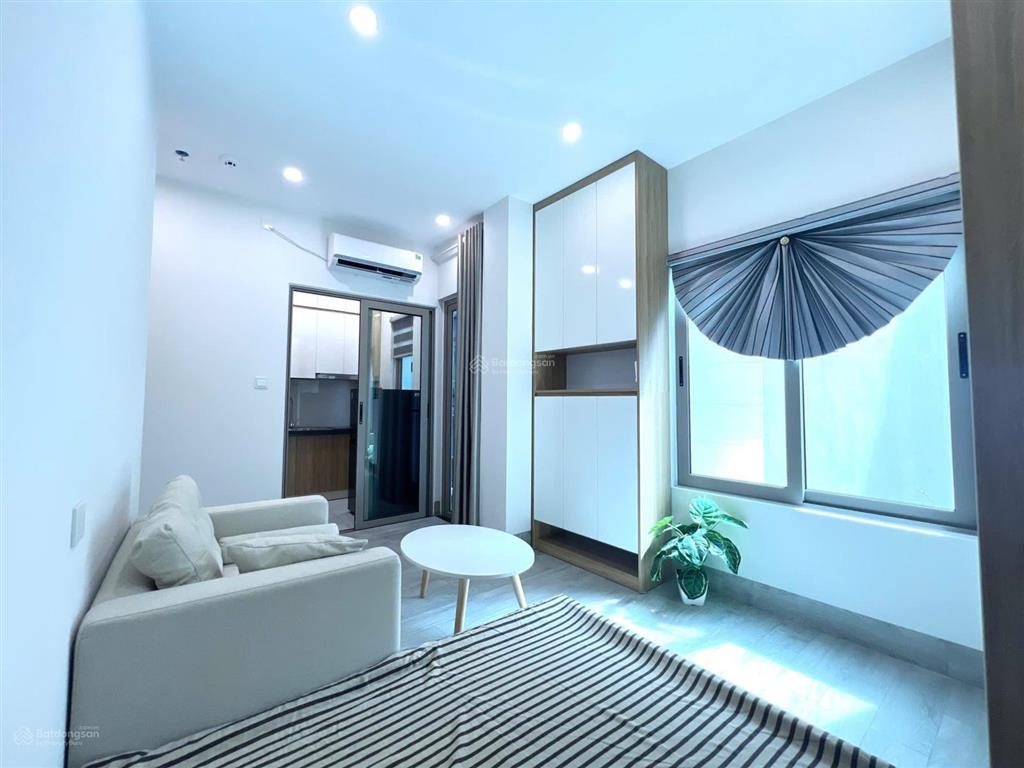 Bán nhà ngõ 290 kim mã lô góc 7 tầng thang máy dòng tiền 100tr/tháng