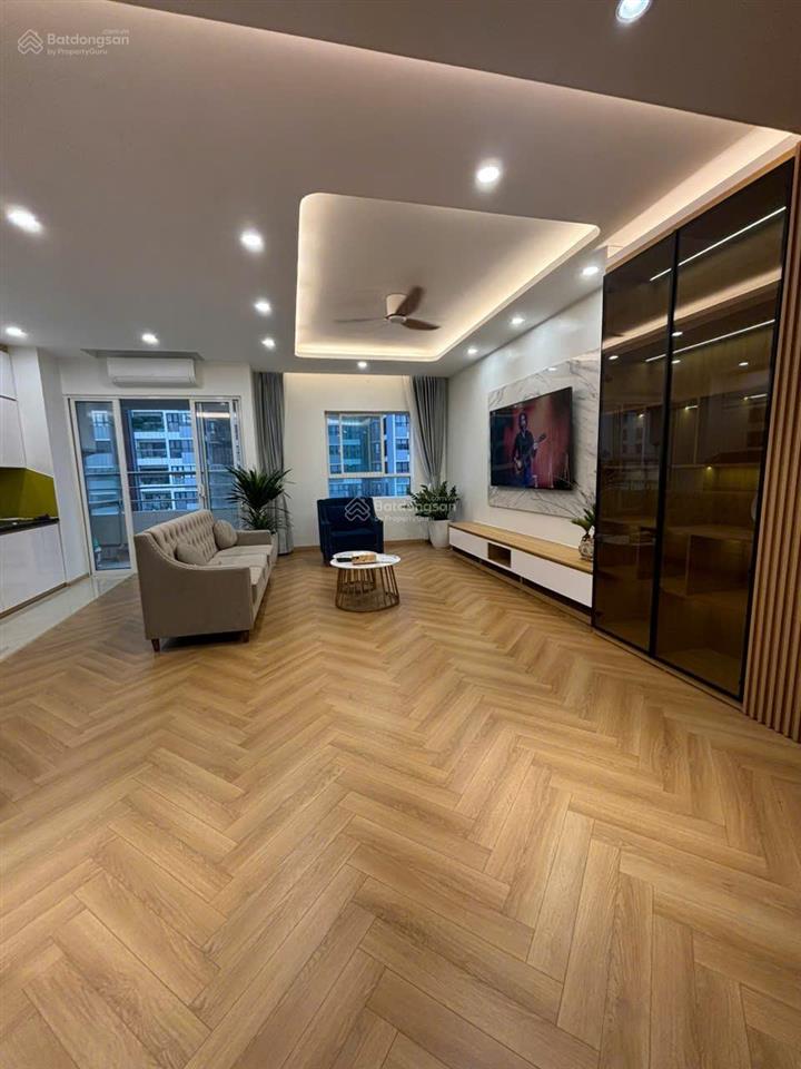 Bán căn hộ cao cấp 18t1 lê văn lương trung hòa nhân chính 116m2 căn góc 3 ngủ giá 10 tỷ