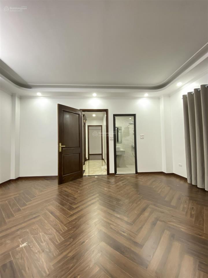 Bán tòa nhà thang máy lô góc đẹp phố tô vĩnh diện  59m x 7 tầng  mặt tiền 5,12m giá 28,5 tỷ