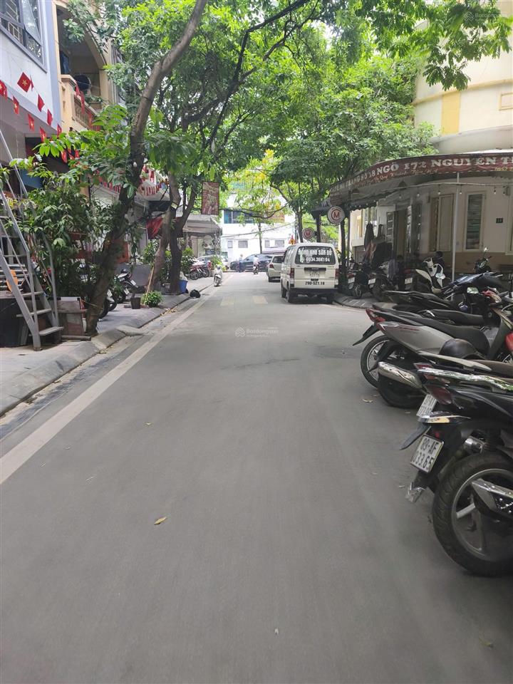 Cho thuê tòa nhà 7 tầng thang máy phố trung kính, cầu giấy 60m2 giá chỉ 50 triệu/tháng