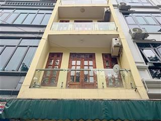 Cho thuê nhà phố nguyên hồng  45m x 4 tầng  ô tô tránh  8 phòng  giá 23 triệu/tháng
