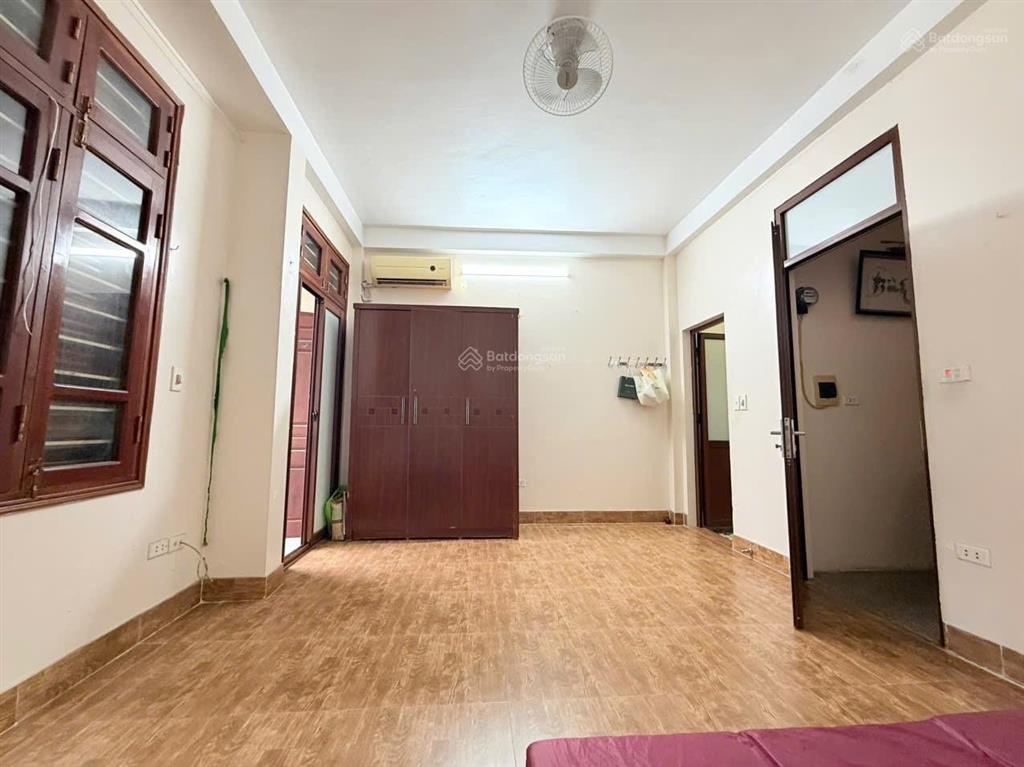 Cho thuê nhà mạc thái tông, trung kính | 45m x 4 tầng | 3 phòng ngủ | 23 triệu/tháng