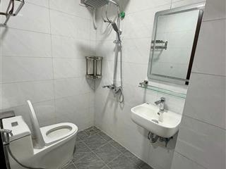 Cho thuê nhà mặt phố nguyễn xiển 58m 8 tầng thang máy giá 50 triệu/tháng