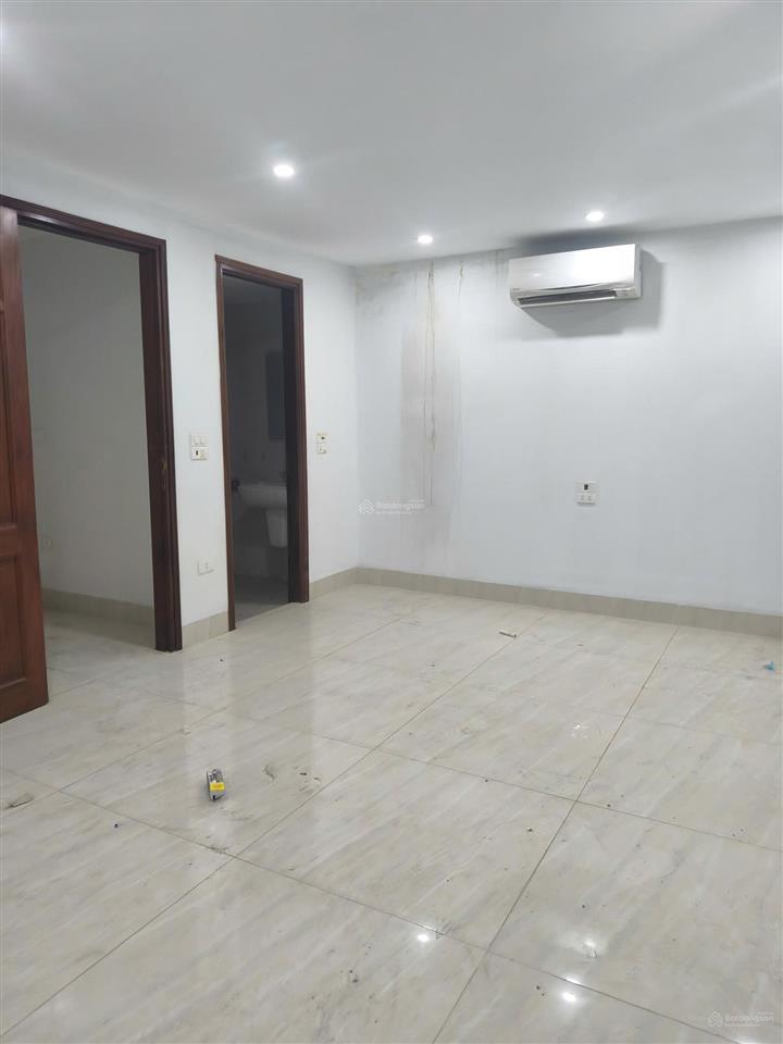 Cho thuê nhà khu 90 nguyễn tuân, thanh xuân 75m2 5 tầng mặt tiền 6m 40 triệu/tháng