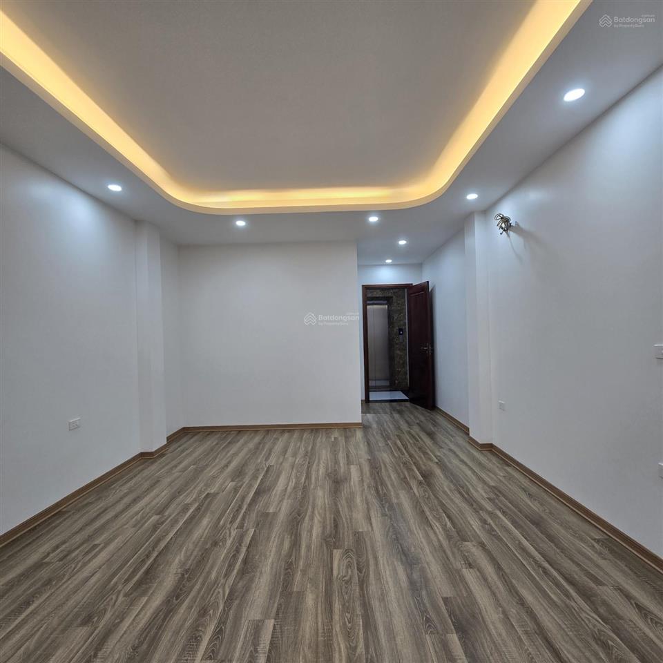 Bán nhà trung kính yên hòa 52m 7 tầng thang máy ô tô qua nhà 15,5 tỷ