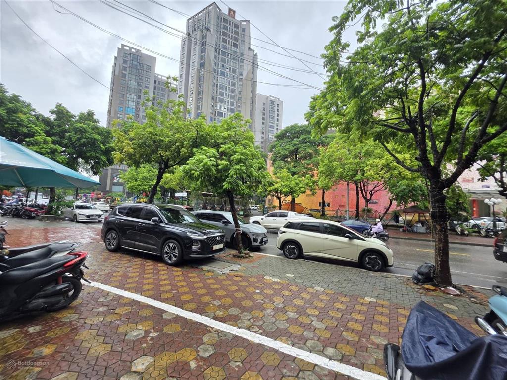 Bán nhà mặt phố vũ phạm hàm, trung yên, yên hòa 155m 8 tầng thang máy sàn thông giá 105 tỷ