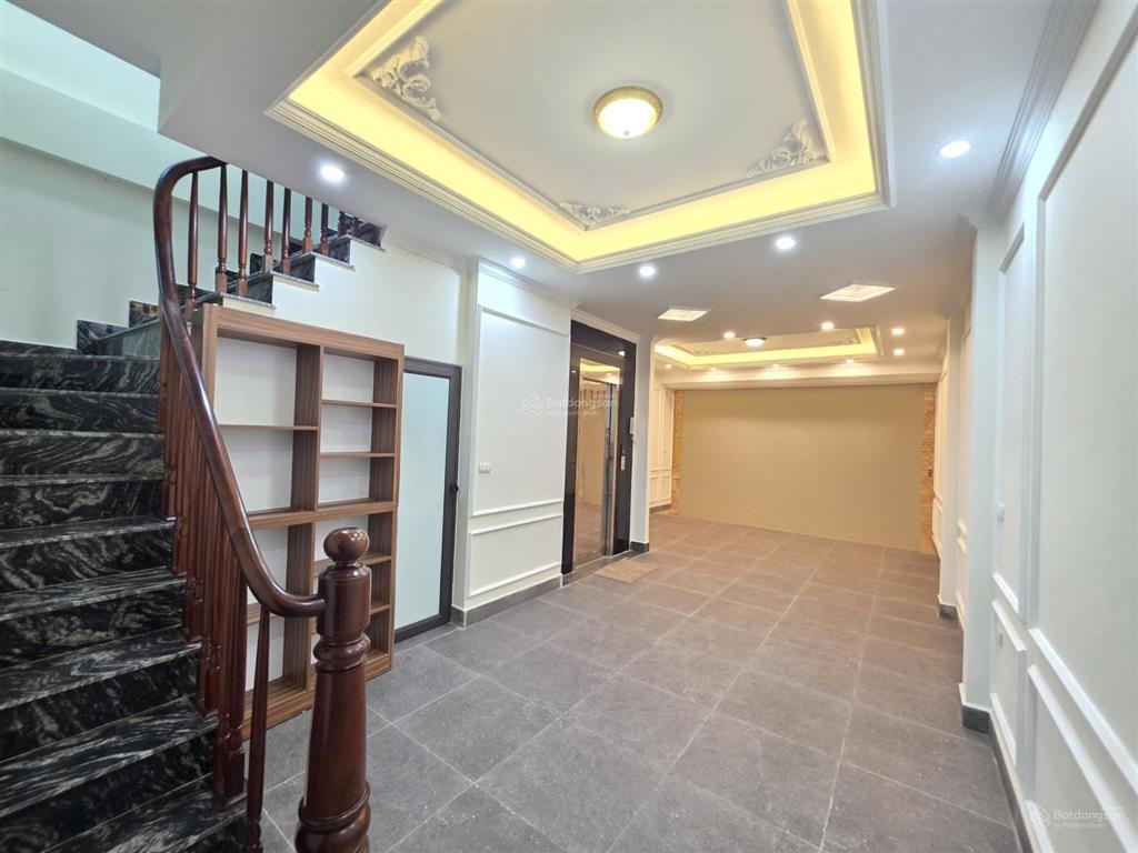 Bán nhà xây mới phố dương quảng hàm hai mặt ngõ đường ô tô 50m2 6 tầng giá 22 tỷ