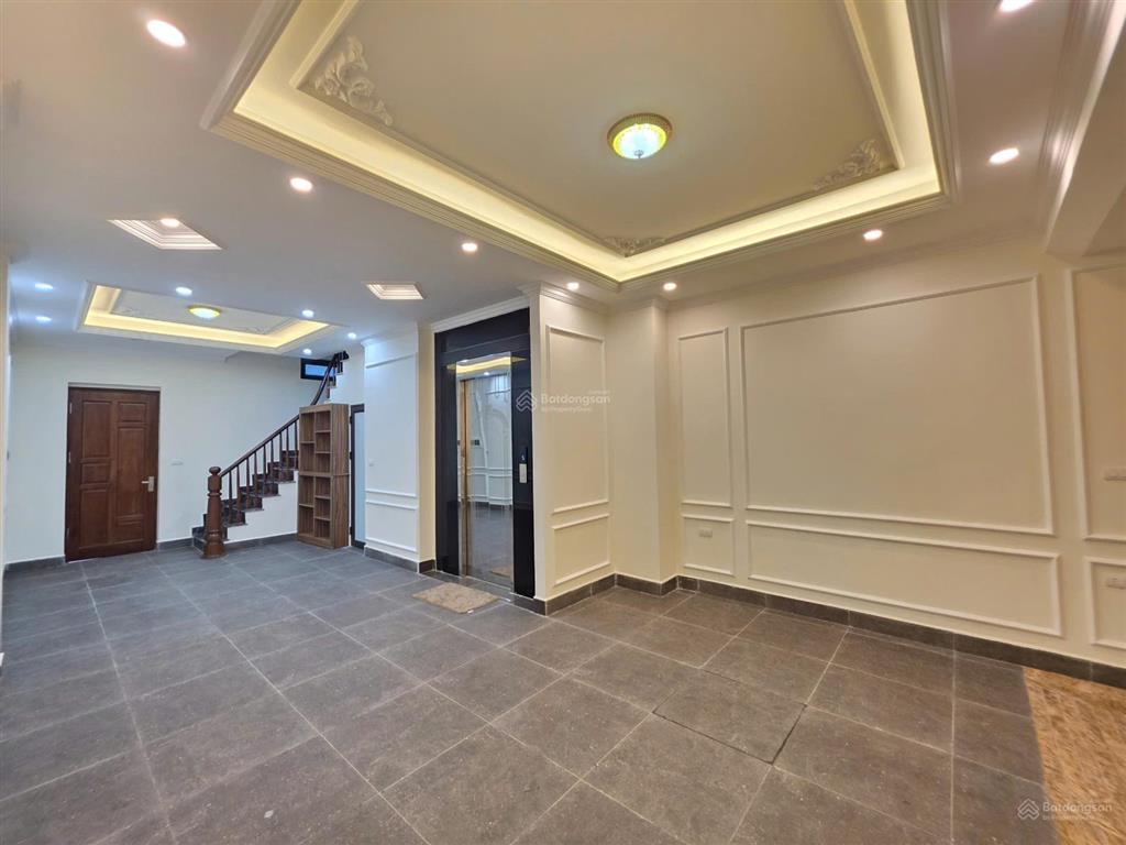 Bán nhà xây mới phố dương quảng hàm hai mặt ngõ đường ô tô 50m2 6 tầng giá 22 tỷ